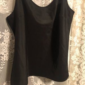⭕️ 3 for 15$⭕️ Black silk tank top